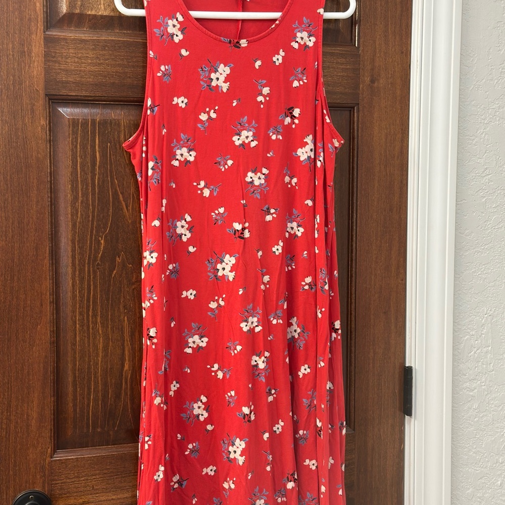 Old Navy Red and White Sleeveless Maxi Sundress